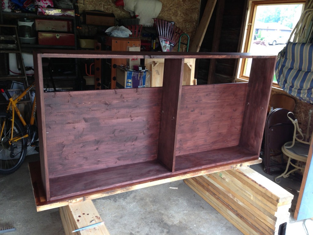staining the shelving unit