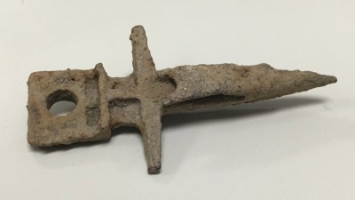 Is this a dagger? It is a mystery metal detector find.